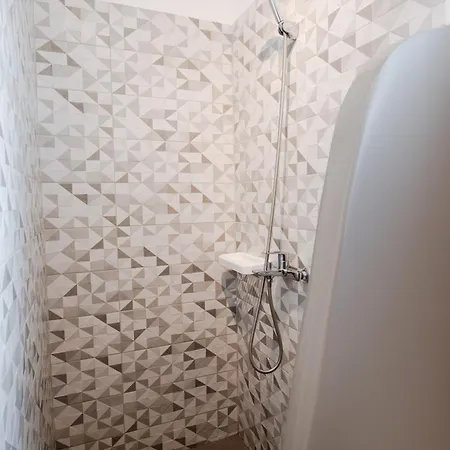 Eutixia House Apartment *
