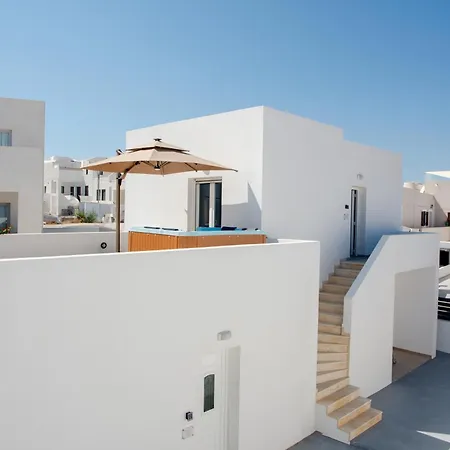 Eutixia House Apartment *