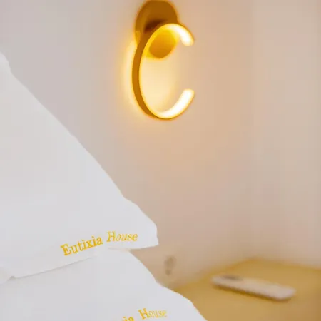 Eutixia House *